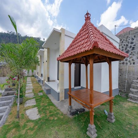 Batur Kencana Villa Mitra Reddoorz Baturaja  외부 사진