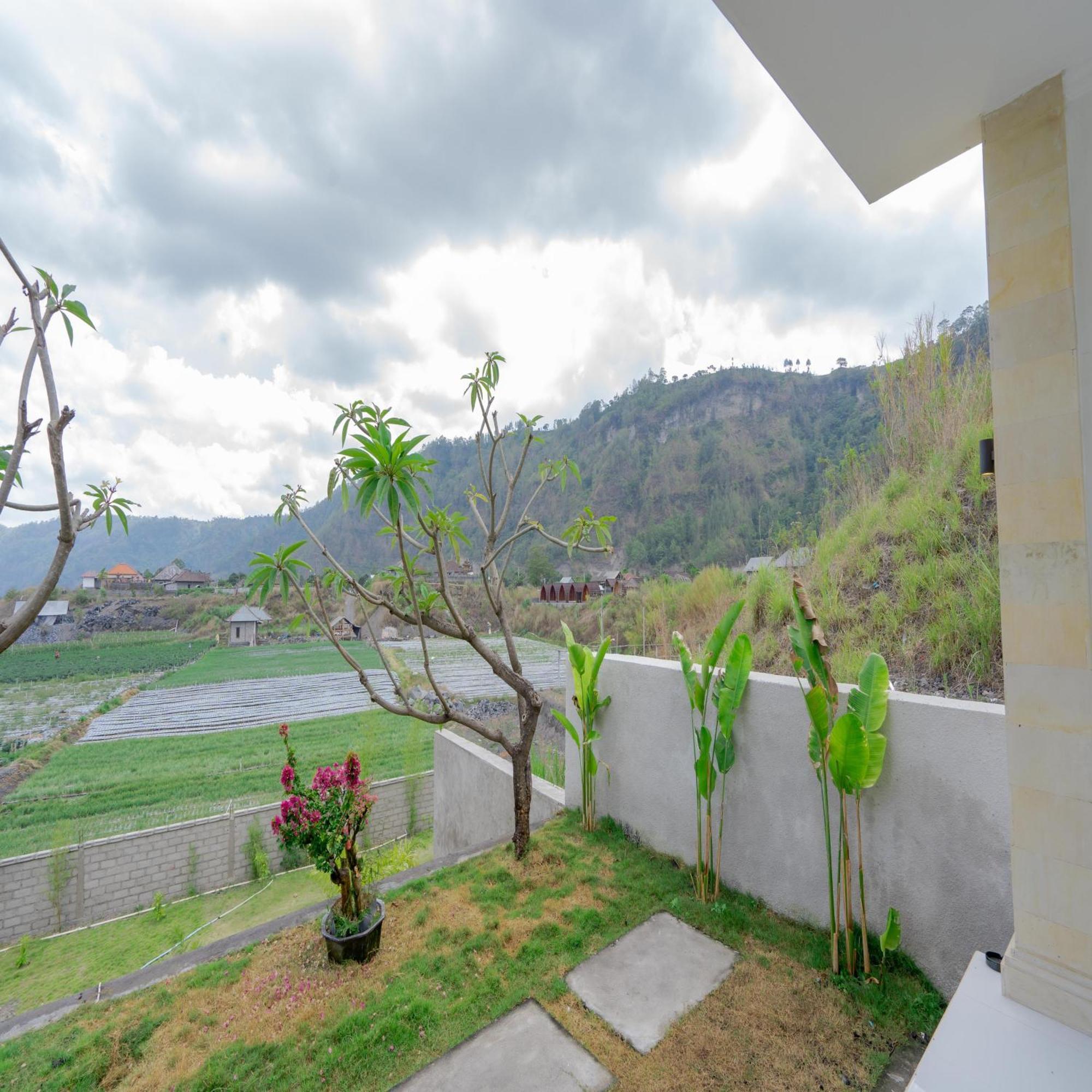 Batur Kencana Villa Mitra Reddoorz Baturaja  외부 사진